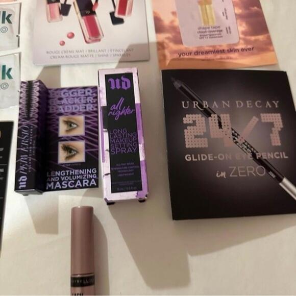 Ulta makeup bundle - Picture 3 of 8
